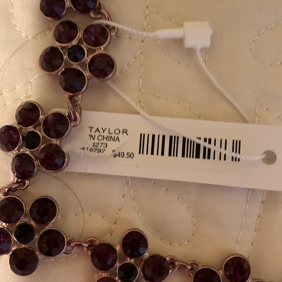 New Anne Taylor Necklace and Earrings Set - Picture 5 of 5